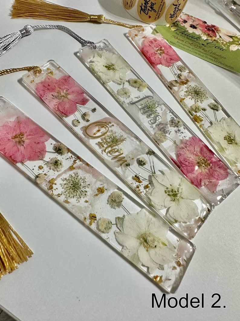 Bookmarks with real dried flowers. Personalized bookmarks made of Sima.shop resin.Gift idea.Handmade